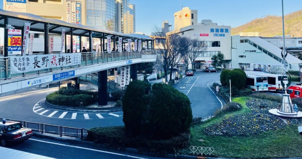 河内長野市で土地の境界線を確認する方法|測量と家づくり前の注意点を解説